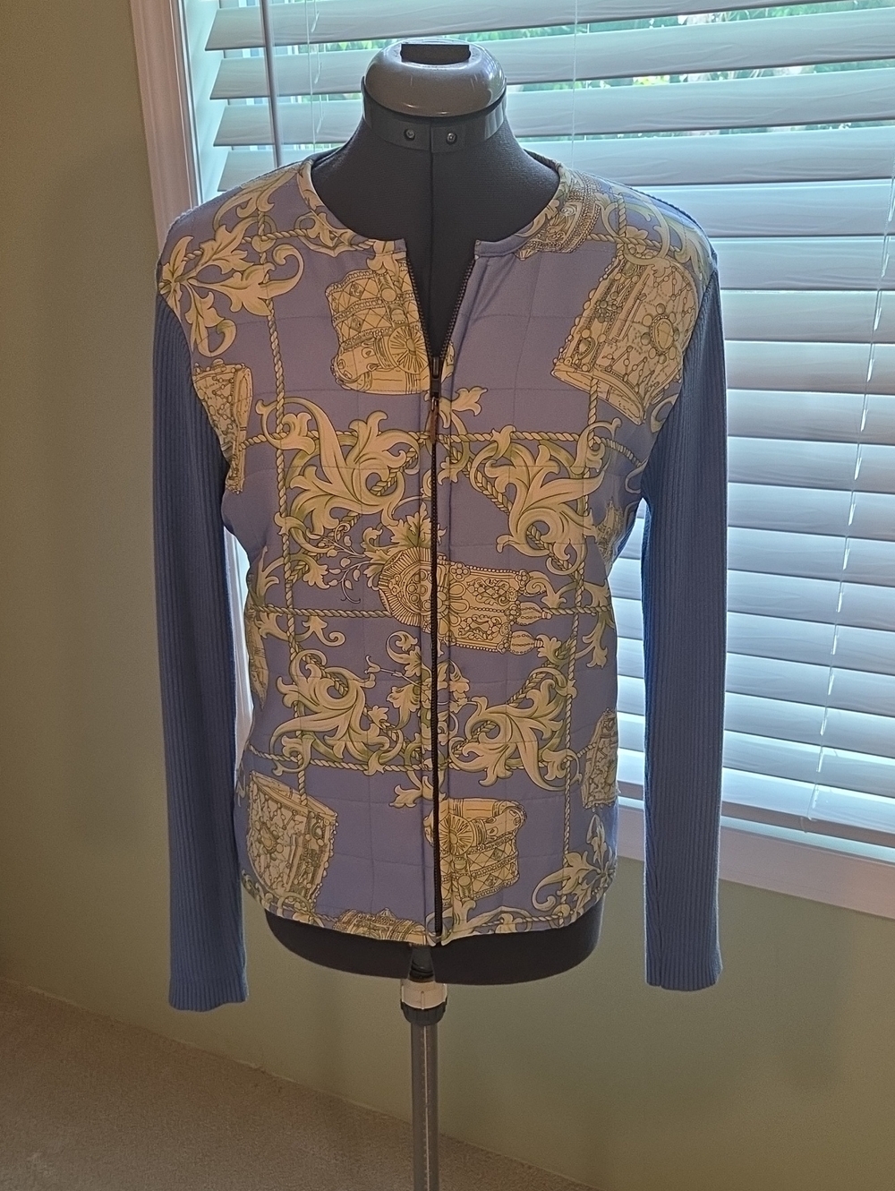 J. McLaughlin Light Blue & Gold Printed Zip-Front Puffer Jacket EUC